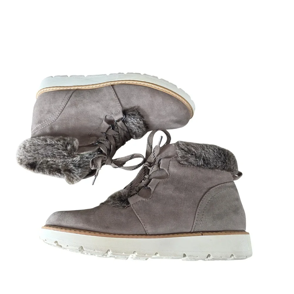 a.n.a Andes Faux Fur Trim Lace Up Winter Boots Taupe 8M Cozy Casual Cabincore